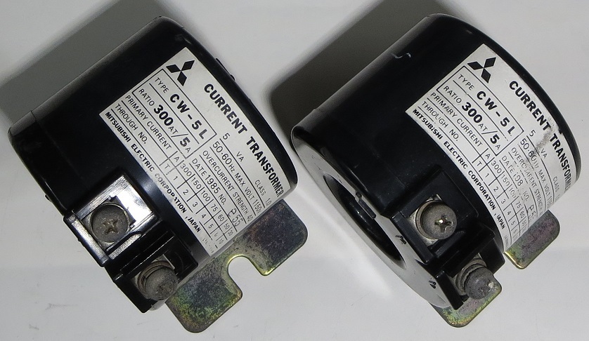 計器用低圧変流器 CURRENT TRANSFORMER 300/5A 三菱 CW-5L  2個 中古品 電気工事 拍卖