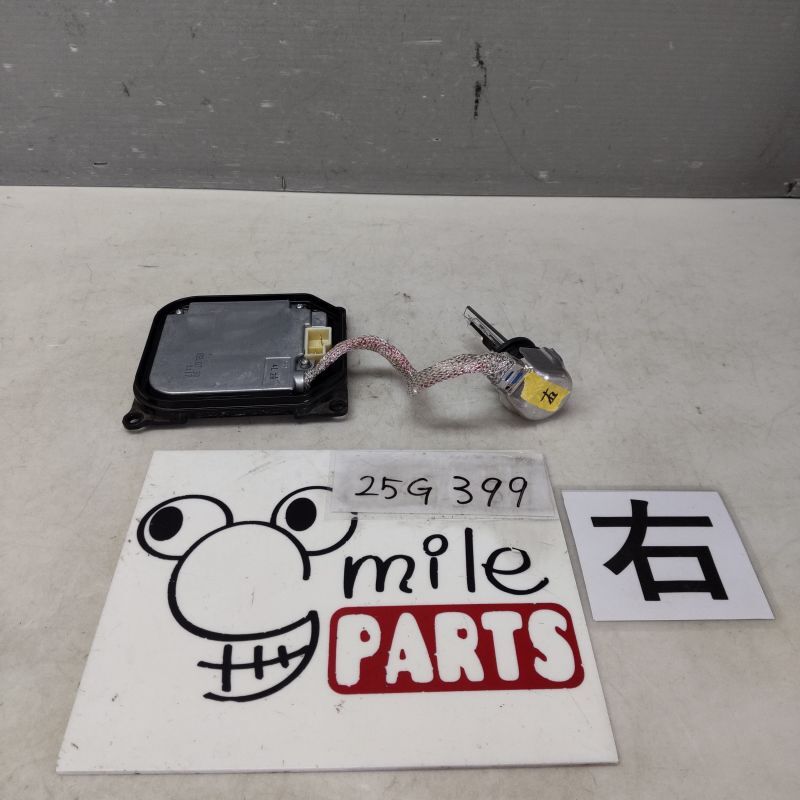 NCP95/NCP90 ヴィッツ 純正 右バラスト 1D1-20-2/25G399*同梱不可拍卖