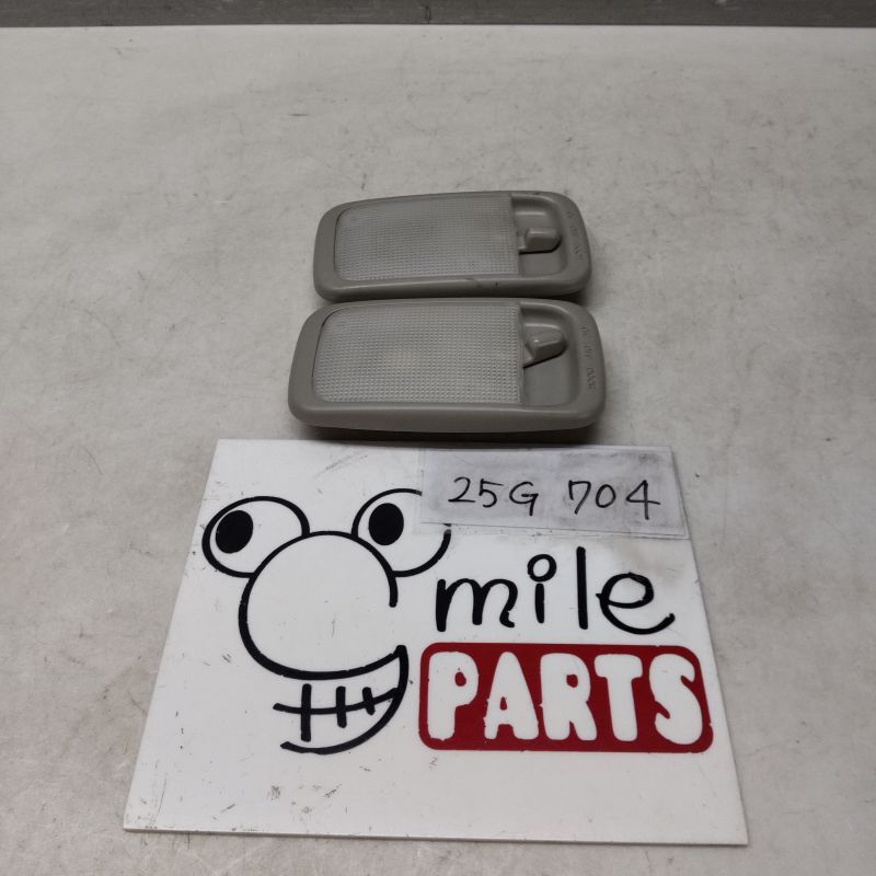 NCP165V/NCP160 プロボックス 純正 ルームランプセット 1A3-3-1/25G704*同梱不可拍卖