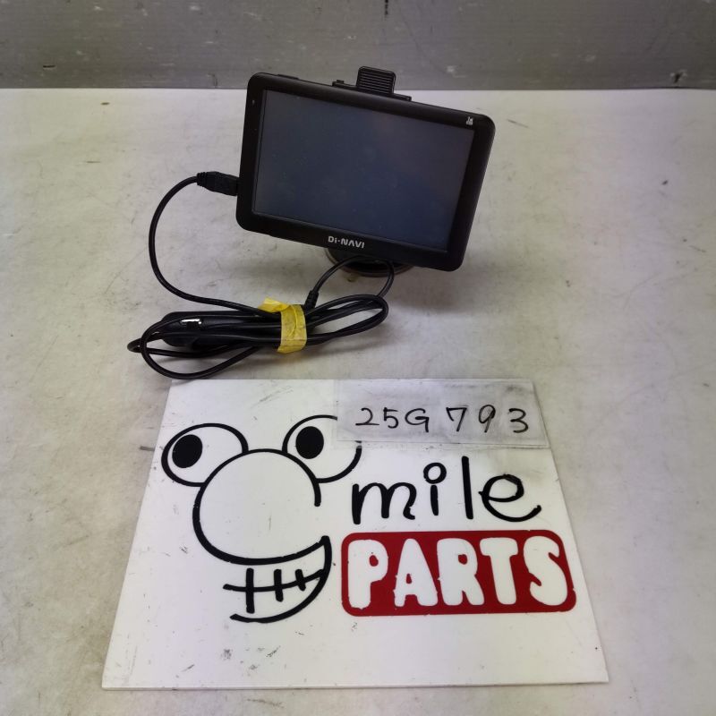 202020/W202 ベンツ Cクラス 社外 ポータブルナビ Di NAVi 1A3-17-5/25G793*同梱不可拍卖