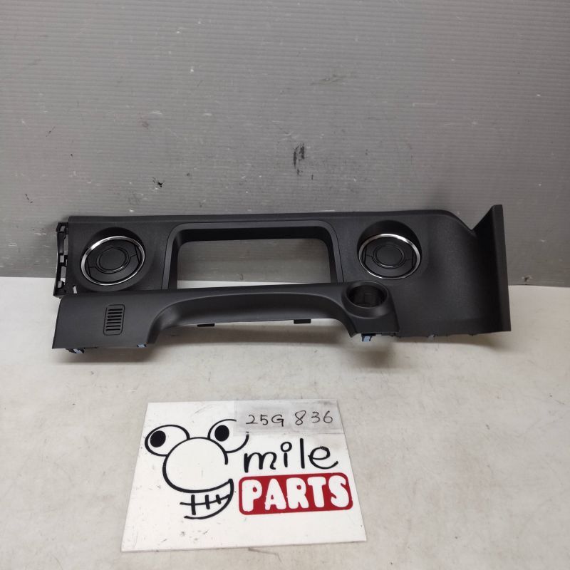 JF6 N-BOX 純正 運転席エアコン吹出口セット 1A5-19-1/25G836*同梱不可拍卖