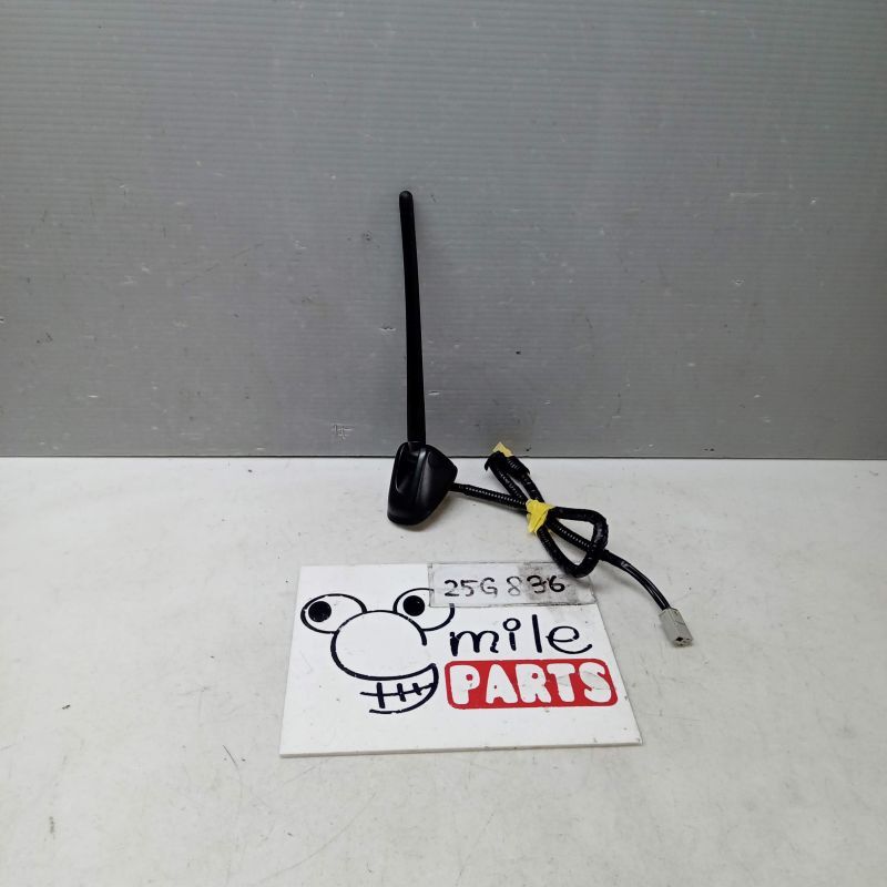 GE6 フィット 純正 アンテナ 1A8-7-7/25G936*同梱不可拍卖