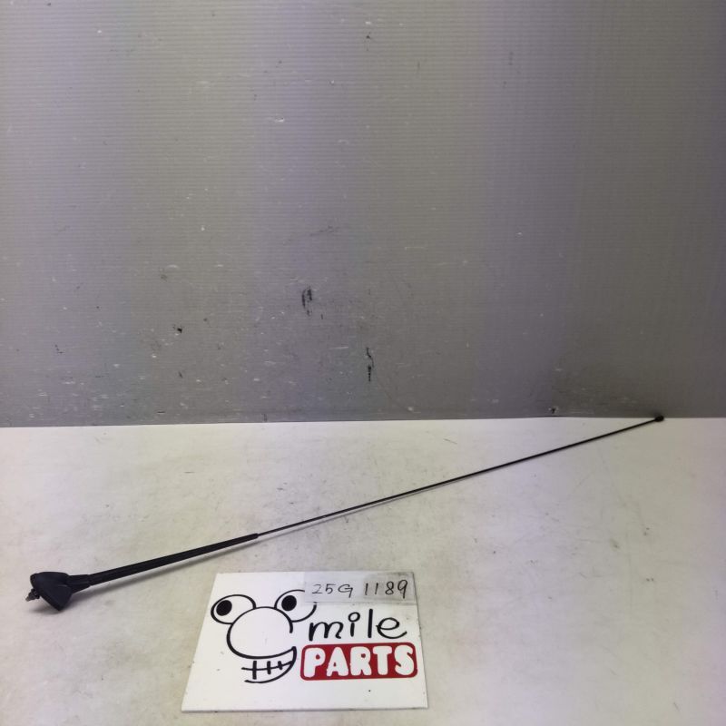 NK13/K13 マーチ 純正 アンテナ 2Z7-3-2/25G1189*同梱不可拍卖