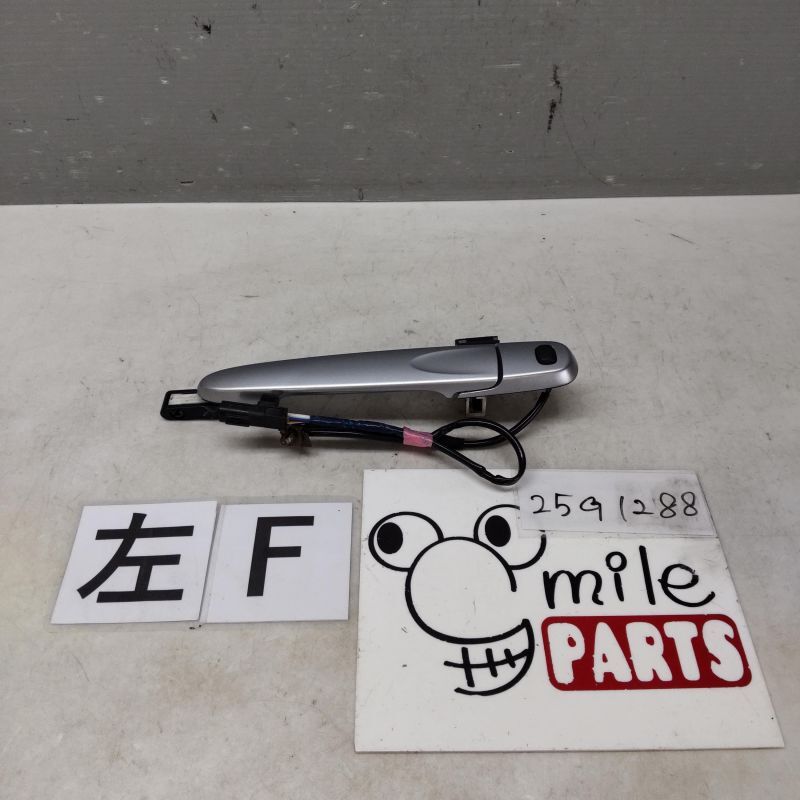 LA600S タント 純正 左フロントアウターハンドル 1A3-19-3/25G1288*同梱不可拍卖