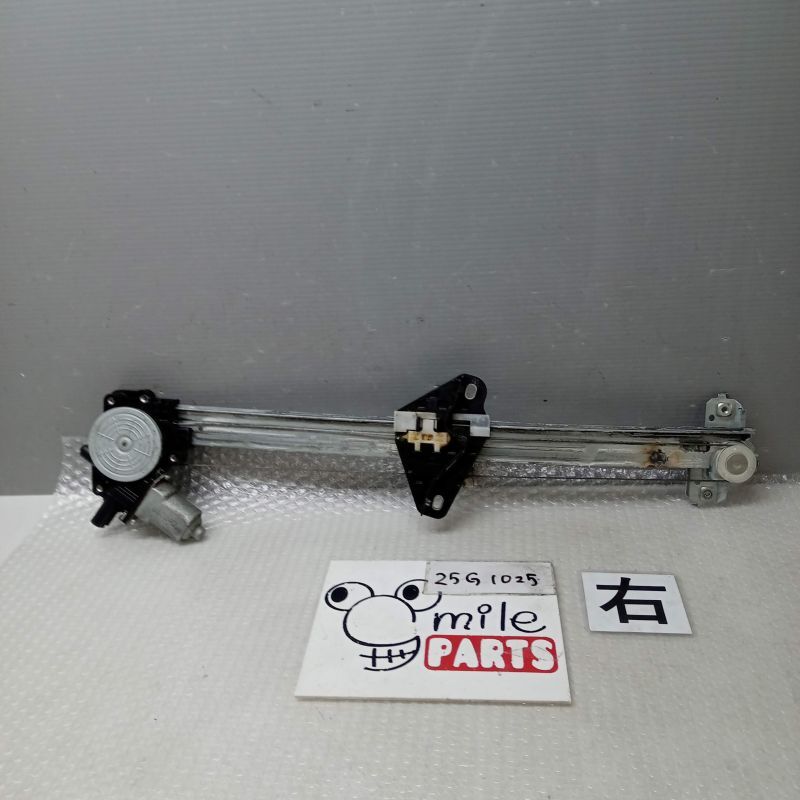 RB4/RB3 オデッセイ 純正 右フロントレギュレーター 2Z7-26-1/25G1025*同梱不可拍卖