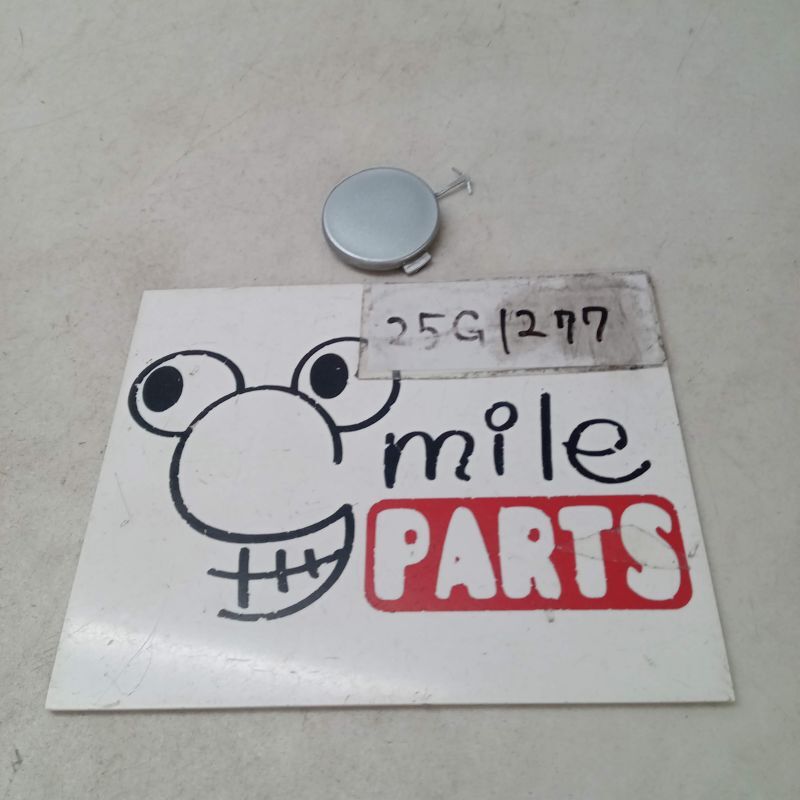 B21W デイズ 純正 フロントけん引フックカバー 1A8-6-2/25G1277*同梱不可拍卖