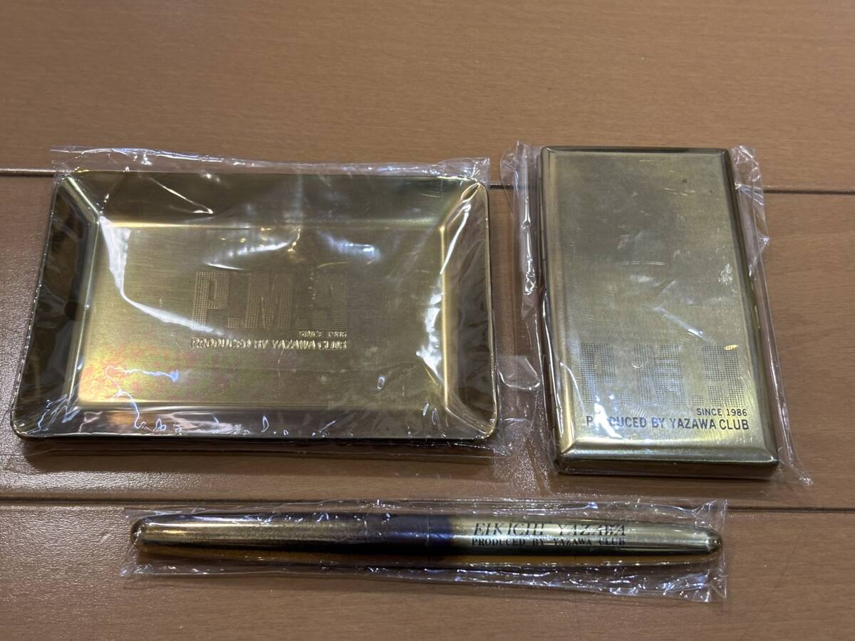 <新品・未使用> 矢沢永吉 トレイ、ケース、ペン(P.M.9)拍卖