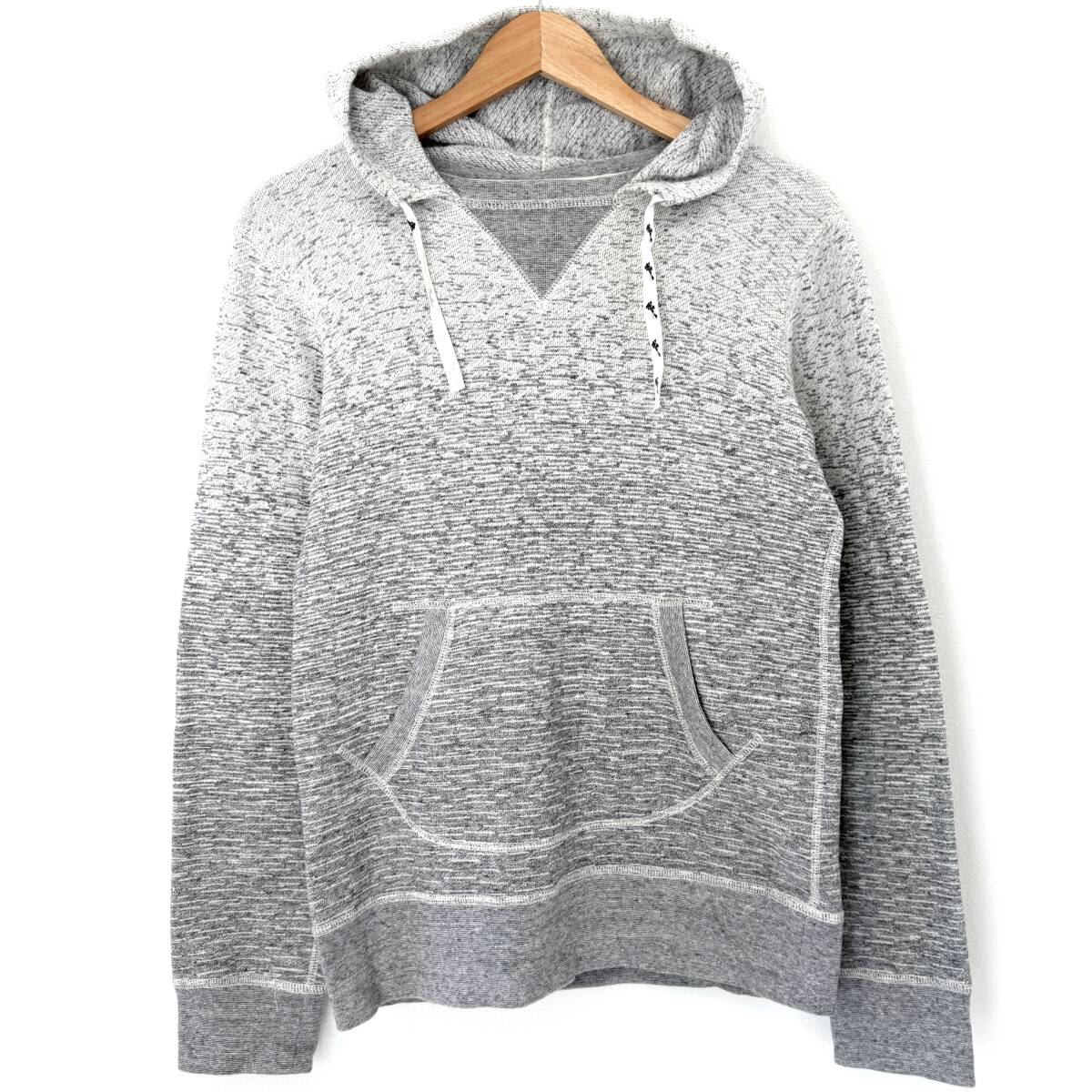 f3823ii BOYCOTT(ボイコット) サイズ2(M位) パーカー 長袖 ディズニー グラデーション Made in Japan グレー メンズ 日本製拍卖