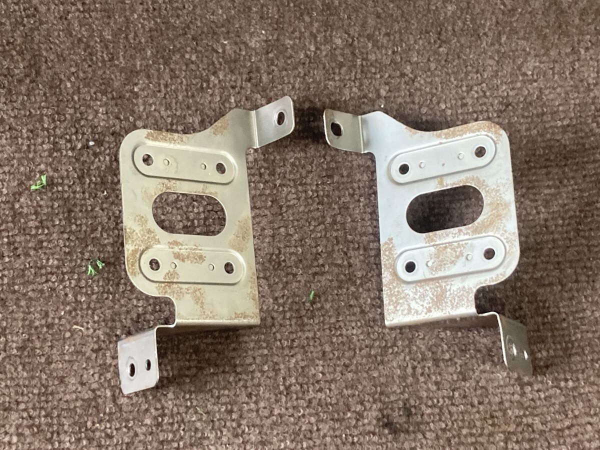 CF デイズ ルークス B21A オーディオ ナビ ステー 左右 拍卖