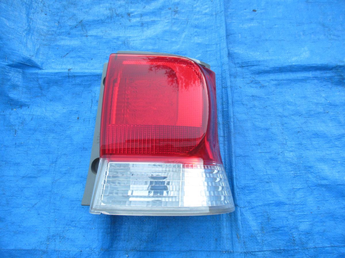 10.2-8 タント L375S L385S 右 テールランプ テールライト 後期型 LED イチコー D109拍卖
