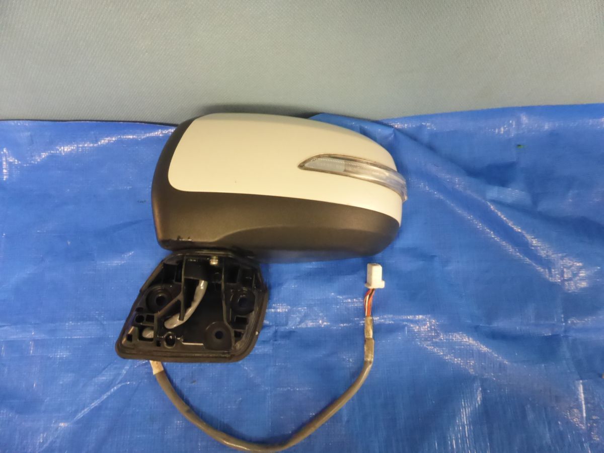 み 05 ムーヴ LA100S LA110S ★ ドアミラー 左 9ピン サイドミラー ウインカー付き パール拍卖