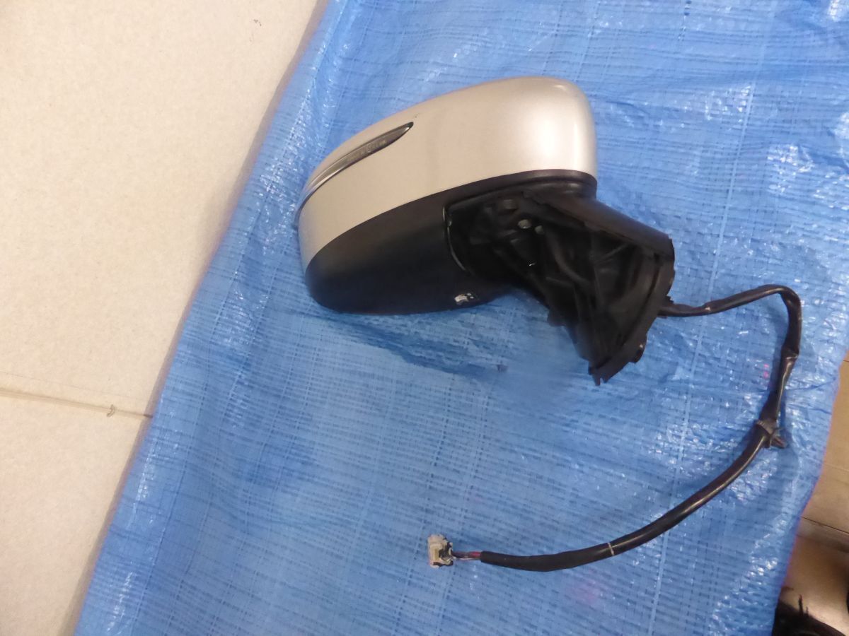 7 ノート E12 右 ドアミラー 後期 7P ★ ウインカー サイドミラー HE12 NE12 SNE12拍卖