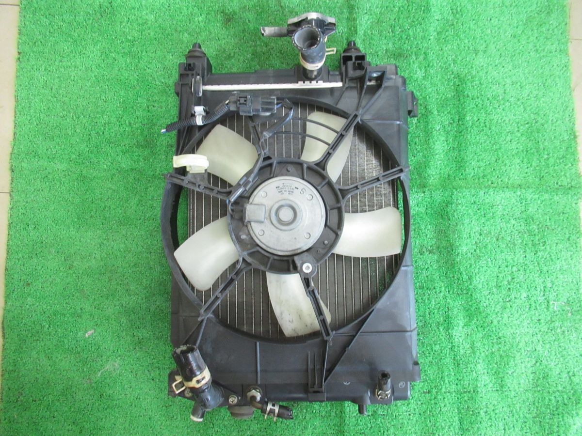 黒Y-Z01 ムーブ L175S NA ラジエーター ファン付 ミラ L275S ムーヴコンテ L575S拍卖