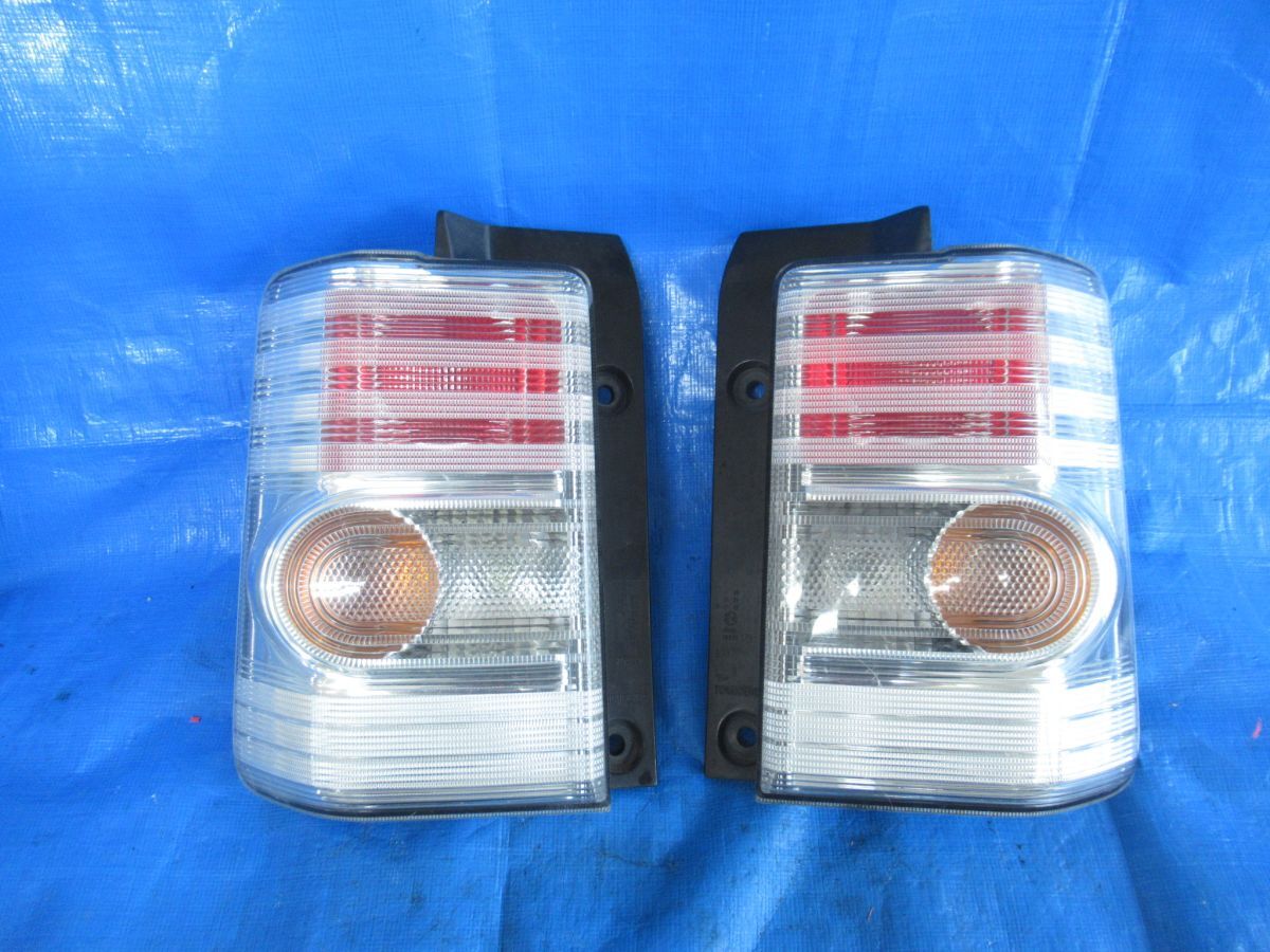GS.02 ムーヴコンテ L575S L585S ♪ テールランプ ライト 左右 tokaidenso 20509拍卖