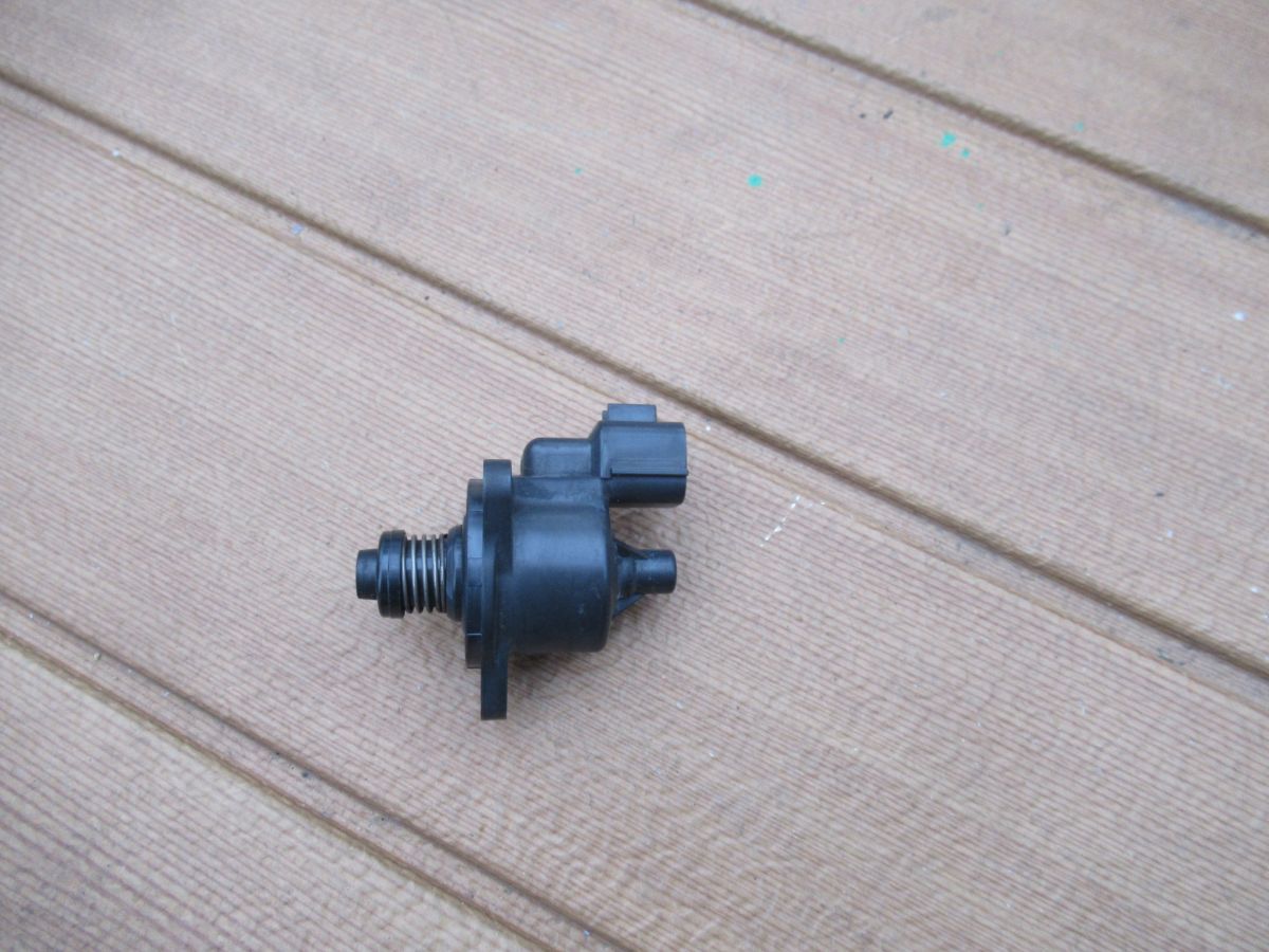 SR01 ミニキャブ・タウンボックス U61V U62V / U61T U62T / U61W U62W・・スロットルボディ ISCV ISCバルブ 送料600円拍卖