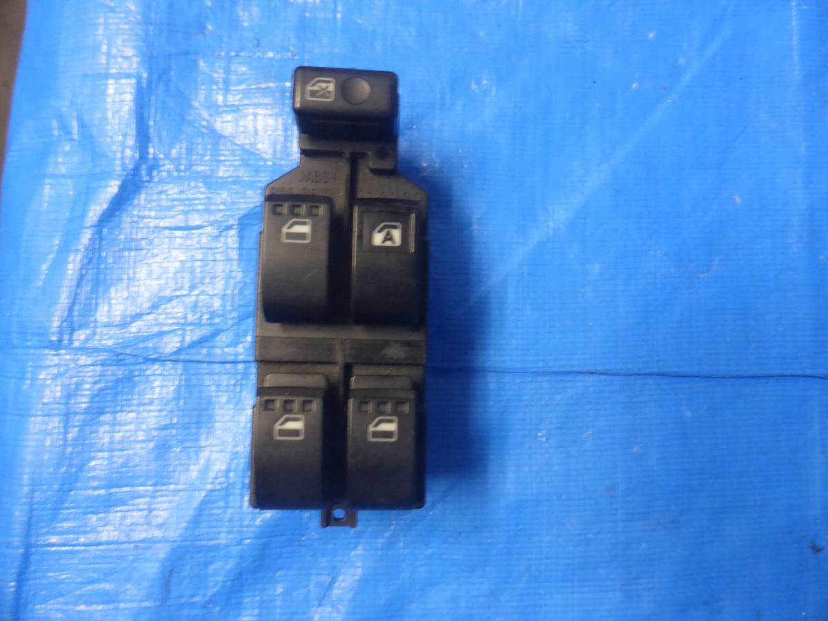 DR.01 エッセ L235S パワーウィンドウスイッチ パワーウィンドスイッチ 送料600円拍卖