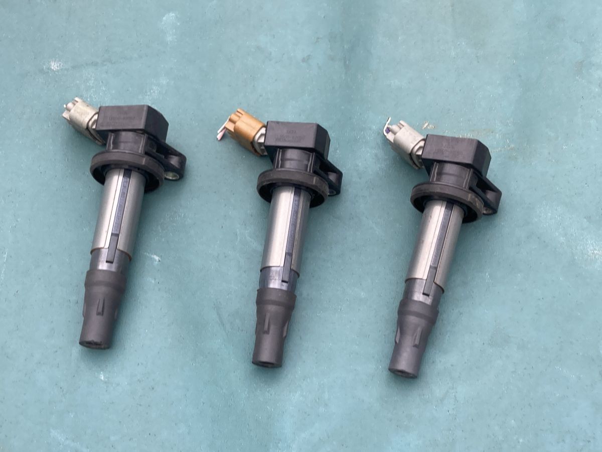 02 DBA-LA300S ミライース LA300S イグニッションコイル IGコイル 純正 Diamond 19500-B2050 3本拍卖