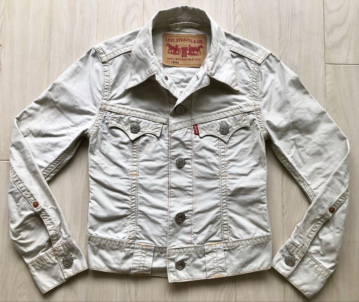 リーバイス デニムジャケット ジージャン 薄いベージュ拍卖