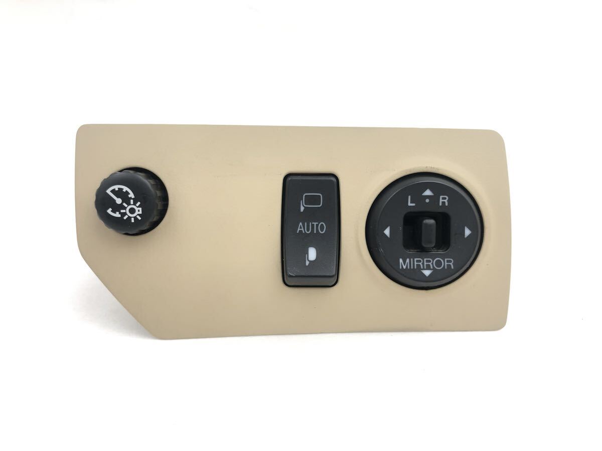 管L250804-0304 18 マジェスタ 純正 ドアミラー スイッチ 操作スイッチ ボタン 内装 ベージュ 46B809 UZS 186 187 クラウン (6)拍卖
