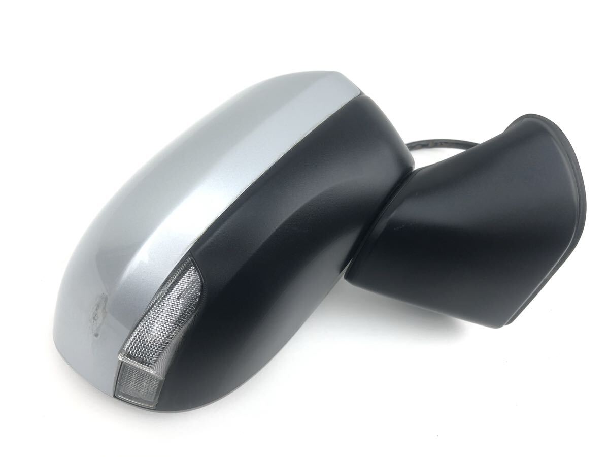 管w251017-0107 M900A ルーミー 右 ドアミラー サイドミラー 9P S28 シルバー 動作品 ROOMY (検 M900S M900F タンク トール ジャスティ(10)拍卖