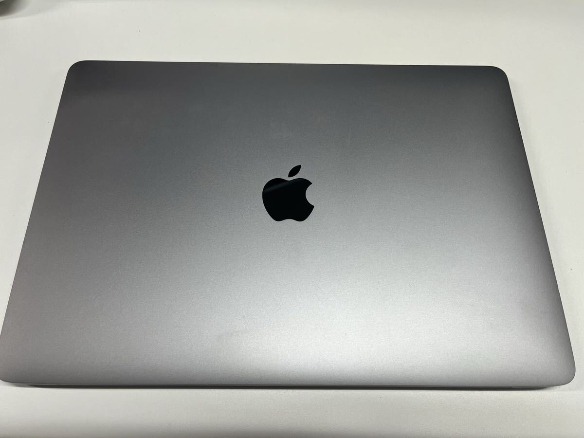 MacBook Air 13.3インチM1 8GBメモリ 256GB拍卖