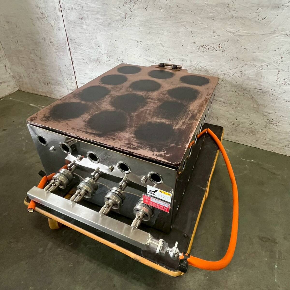 業務用 銅板 焼菓子機 LPガス用 動作確認済み どら焼き パンケーキ 厨房 厨房機器 店舗 店舗用品 キッチン A0590拍卖