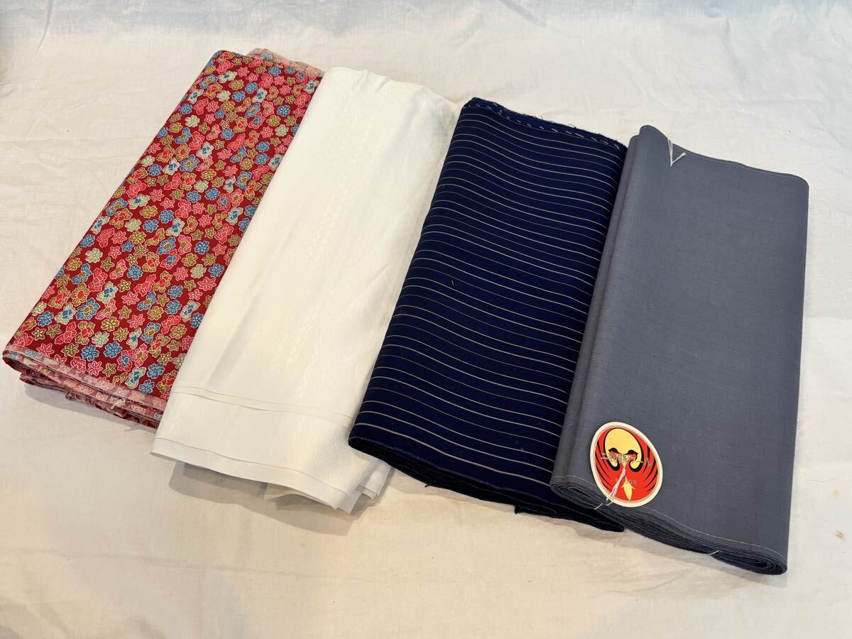 布地 生地 古布 4枚 リメイク ウール 毛 絹 着物 きもの 昭和レトロ 和服 和装拍卖