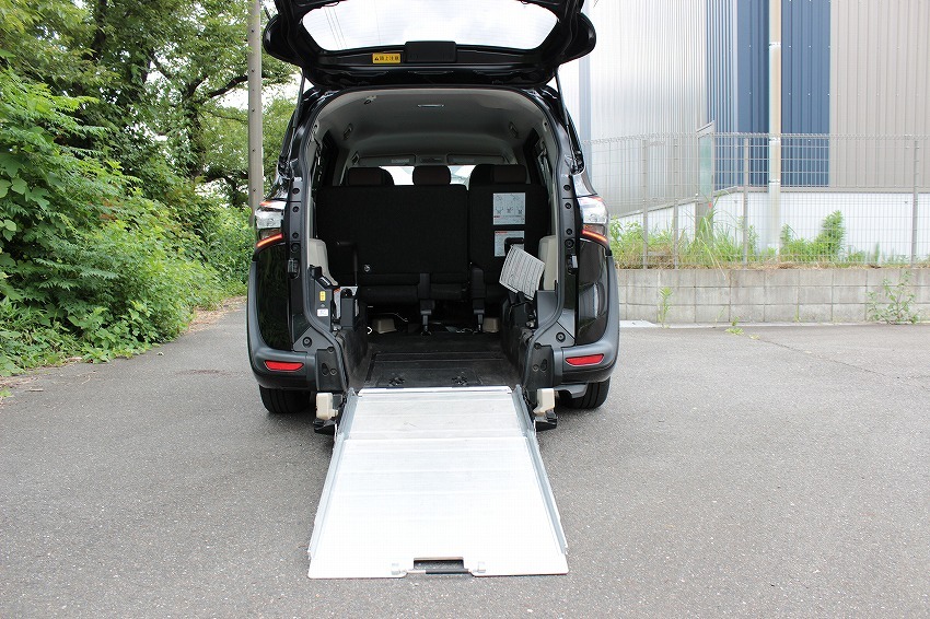 車検満タン!R9年9月付・H28.エンタ1.5Gスローパー・セーフティセンス・無事故車・実走行・スマートキー・両側パワースライド・ナビ・TV拍卖