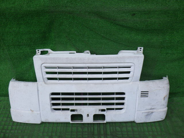 DA63T キャリイトラック 純正フロントバンパー キャリィ キャリー 白 71711-67H00拍卖
