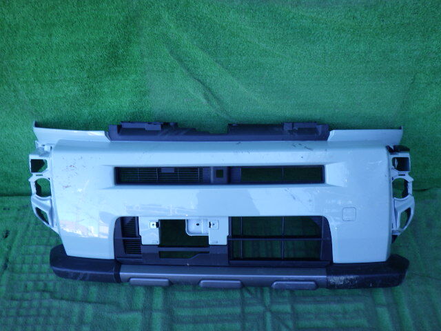 LA900S LA910S タフト 純正フロントバンパー 水色 52119-B2E90 ロアグリル 下部付拍卖