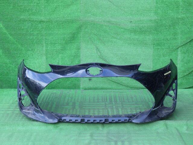 NHP10 後期 アクア 純正フロントバンパー AQUA 黒 52119-52A60拍卖