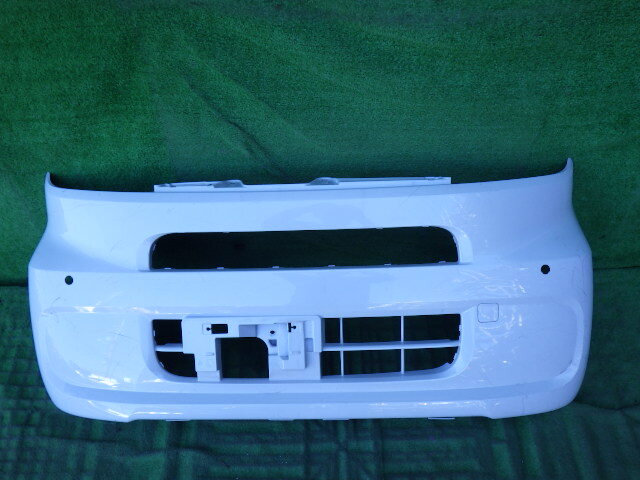 LA650S LA660S タント 純正フロントバンパー 白 パール 52119-B2F70拍卖