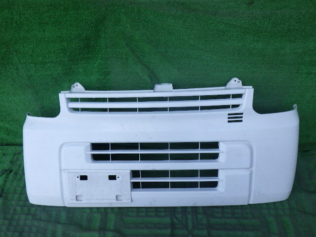 DA17V 1~4型 エブリイ DS17V ミニキャブ DR17V NV100クリッパー 純正フロントバンパー エブリィ 白 71711-64P0拍卖