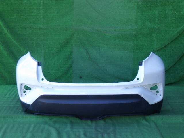 NGX50 ZYX10 C-HR 純正リアバンパー リヤバンパー CHR 白 パール 52159-10300 下部付拍卖