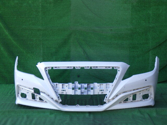 ARS220 AZSH20 AZSH21 GWS224 クラウン ハイブリッド 純正フロントバンパー 白パール 52119-30M60拍卖