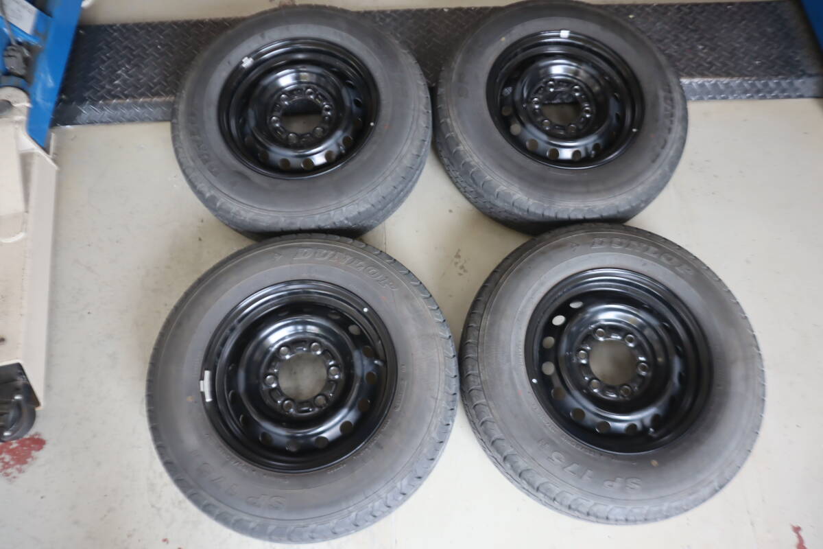 ☆200系 ハイエースバン等 195/80R15 107/105LT スチールホイール&ダンロップタイヤセット☆2007年製☆一部ダメージ有り 25-①拍卖