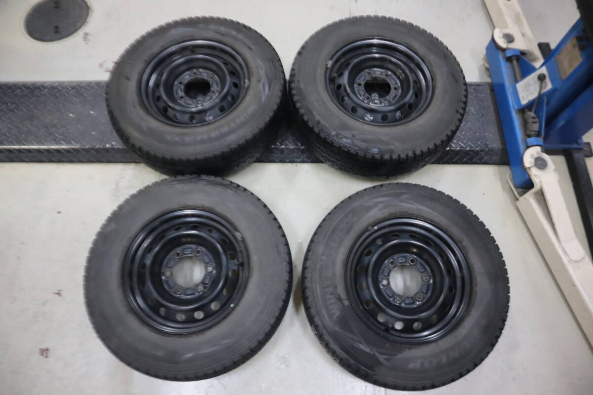 ☆バリ溝☆200系 ハイエースバン 195/80R15 107/105LT スチールホイール&ダンロップ スタッドレスタイヤセット☆2019年製☆ 25-④拍卖