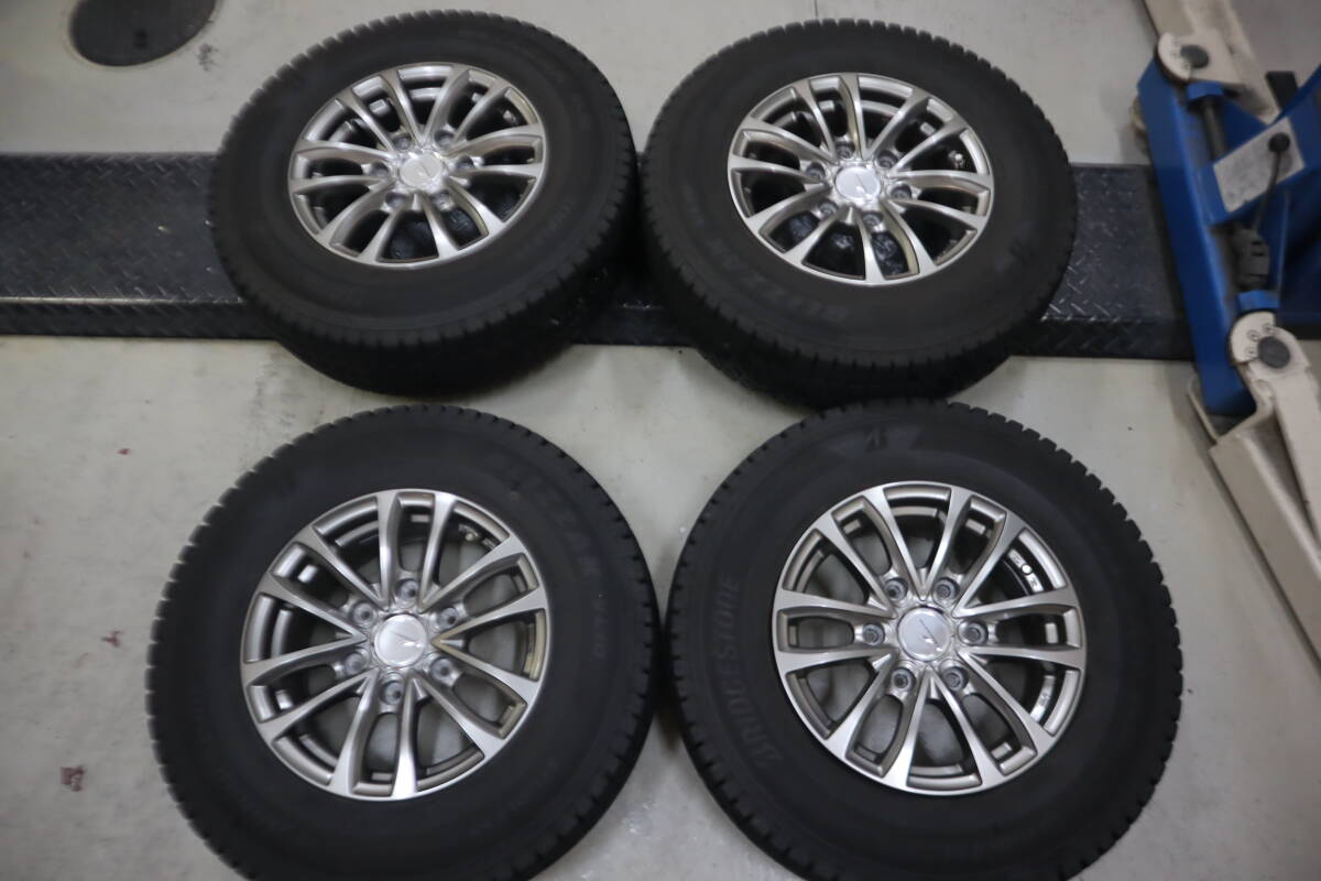 ☆バリ溝☆美品☆200系ハイエースバン等 195/80R15 107/105LT アルミホイール&ブリザックVL10 スタッドレスセット☆2022年製☆25-⑤拍卖