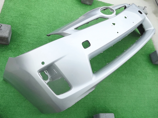 ★送料安,シルバー,前期★プリウスZVW30フロントバンパー★純正,銀★Re:P拍卖