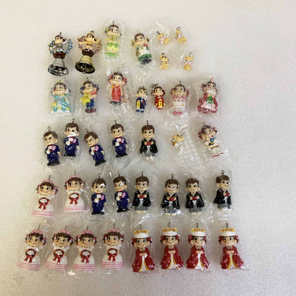 未開封あり ペコちゃん 人形 根付 ストラップ キーホルダー フィギュア 不二家 マスコットキャラクター【4888拍卖