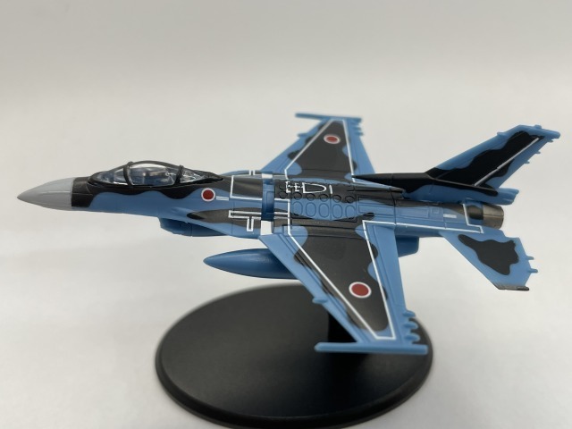 ■★UCC 陸・海・空 自衛隊コレクション 5 F-2A(空1/200スケール/航空ファン監修)拍卖