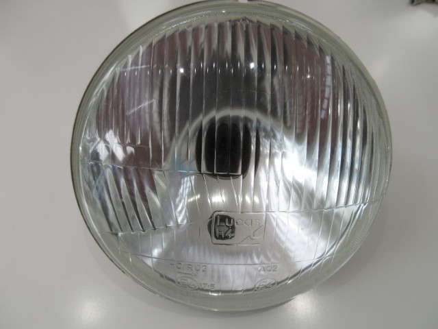 ローバーミニ 古い英国車用 Lucas ルーカス 7インチヘッドライト 凸レンズ H4バルブ スモールバルブ 2個セット 新品未使用 NOS拍卖