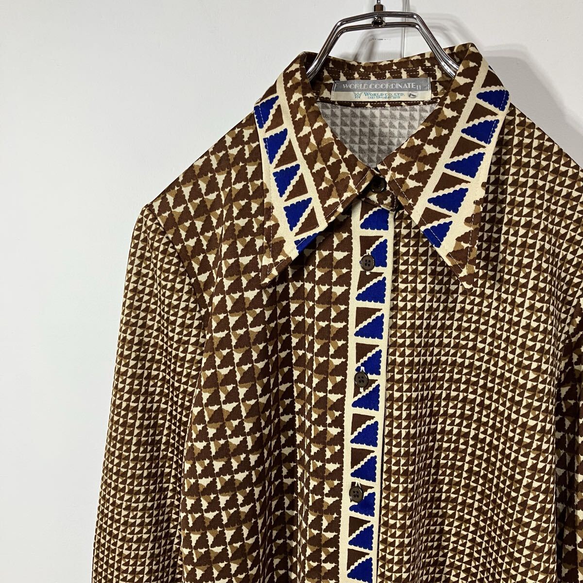 古着 ヴィンテージ 左右非対称 レトロ スクエアカット ポリ ニット 長袖 シャツ ブラウン ベージュ ブルー拍卖