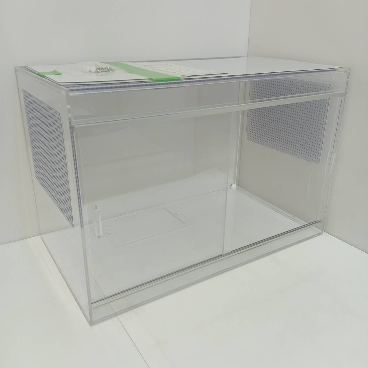 8k6266zz 未使用 飼育ケージ 35×60×38.5 アクリル製 ペット/小動物/爬虫類 飼育ケース アクリルケージ 3面パンチング スライド扉仕様拍卖