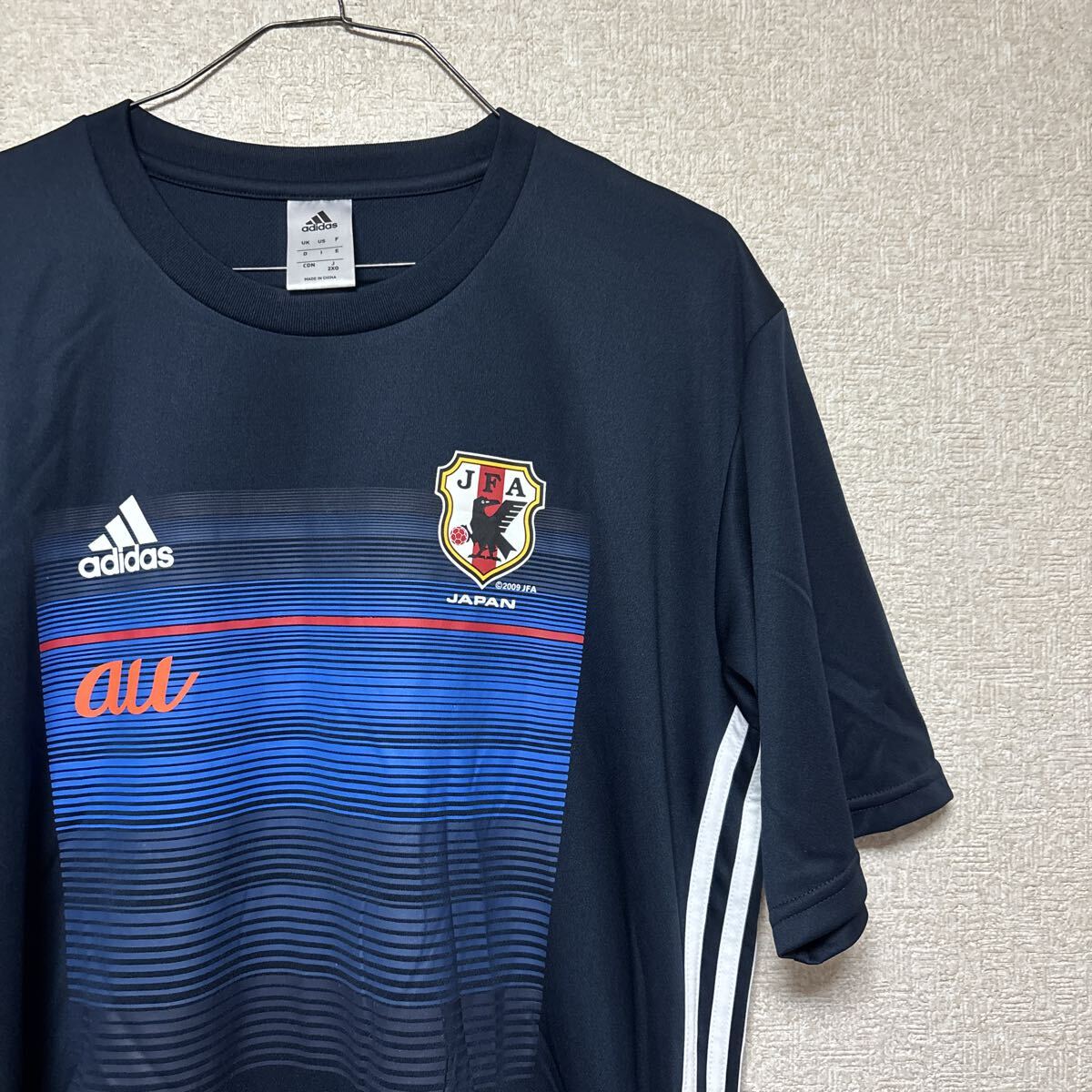 【レア_非売品】 JFA × adidas アディダス × au日本代表 2016年-2017年モデル ユニフォームゲームシャツ ダークネイビー 2XLサイズ拍卖