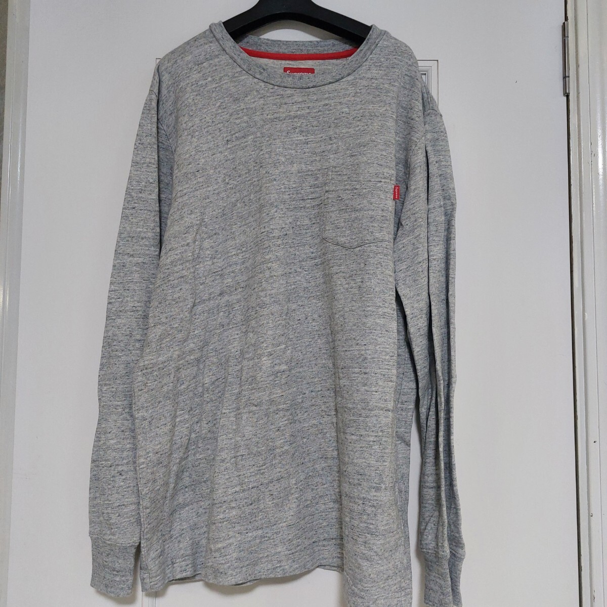 薄手トレーナー風 Mサイズ ロンT 長袖 Supremeシュプリーム拍卖