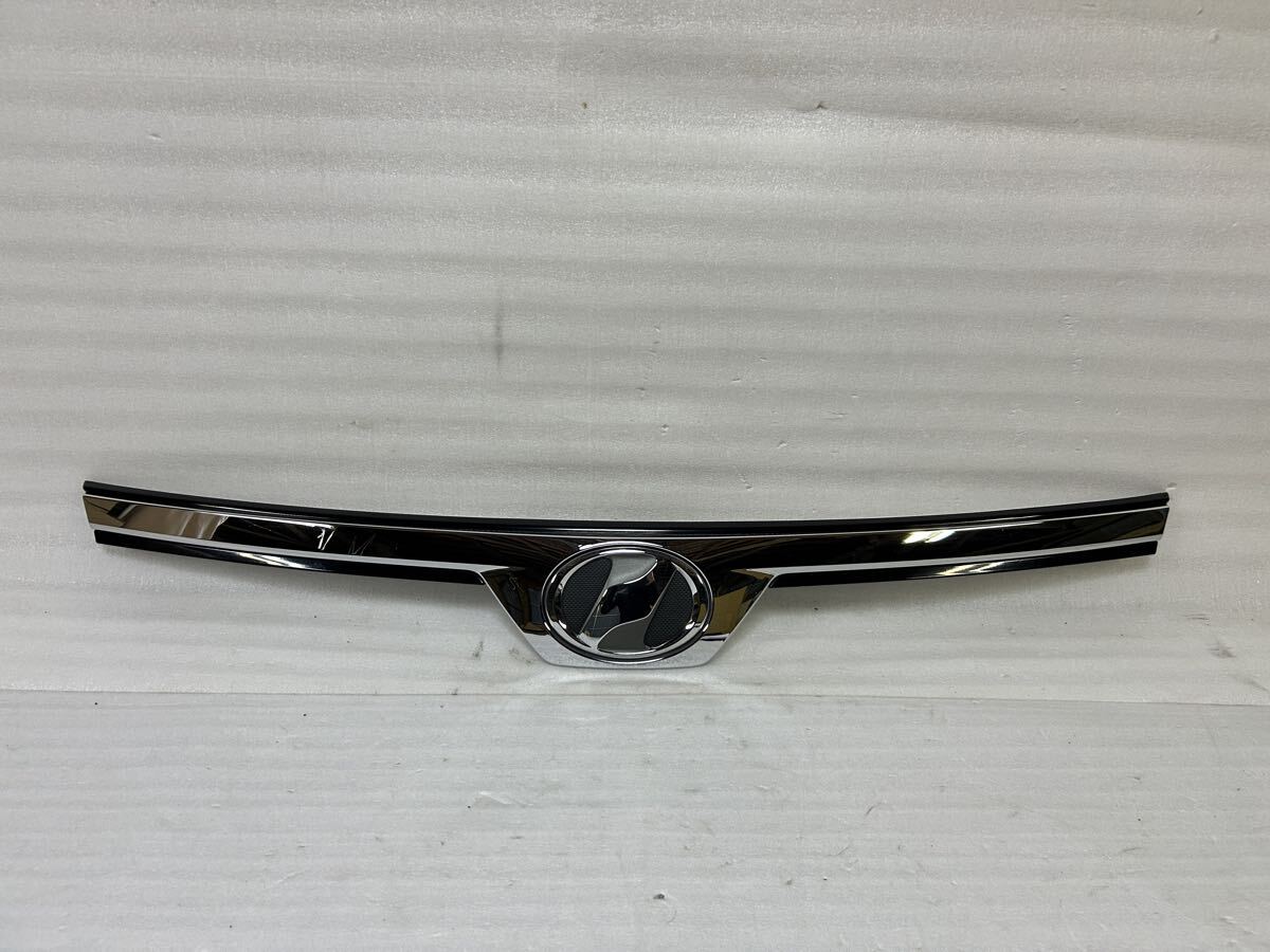 11731 美品 ヴォクシー 80 後期 ボンネットモール ガーニッシュ 75770-28190拍卖