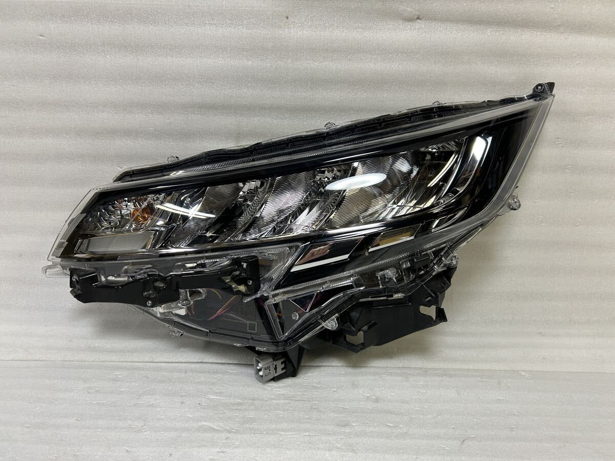 11767 ジャンク ノア MZRA90 左ヘッドライト ICHIKOH V1-1 81150-V1010拍卖