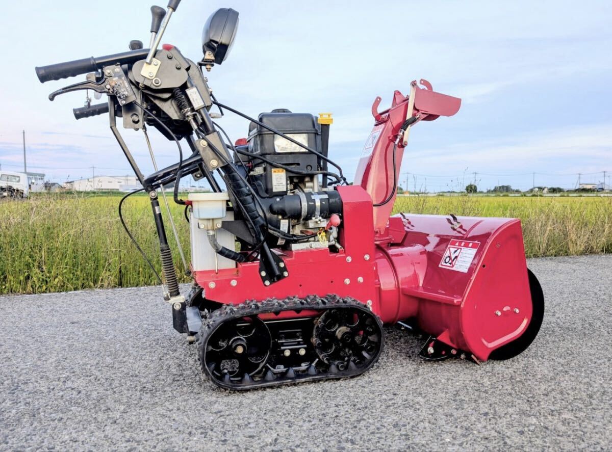 機種名:ヤナセ 除雪機・型式:Y7-9G・機体寸法:1360mm×705mm×1057mm・重量:155㎏拍卖