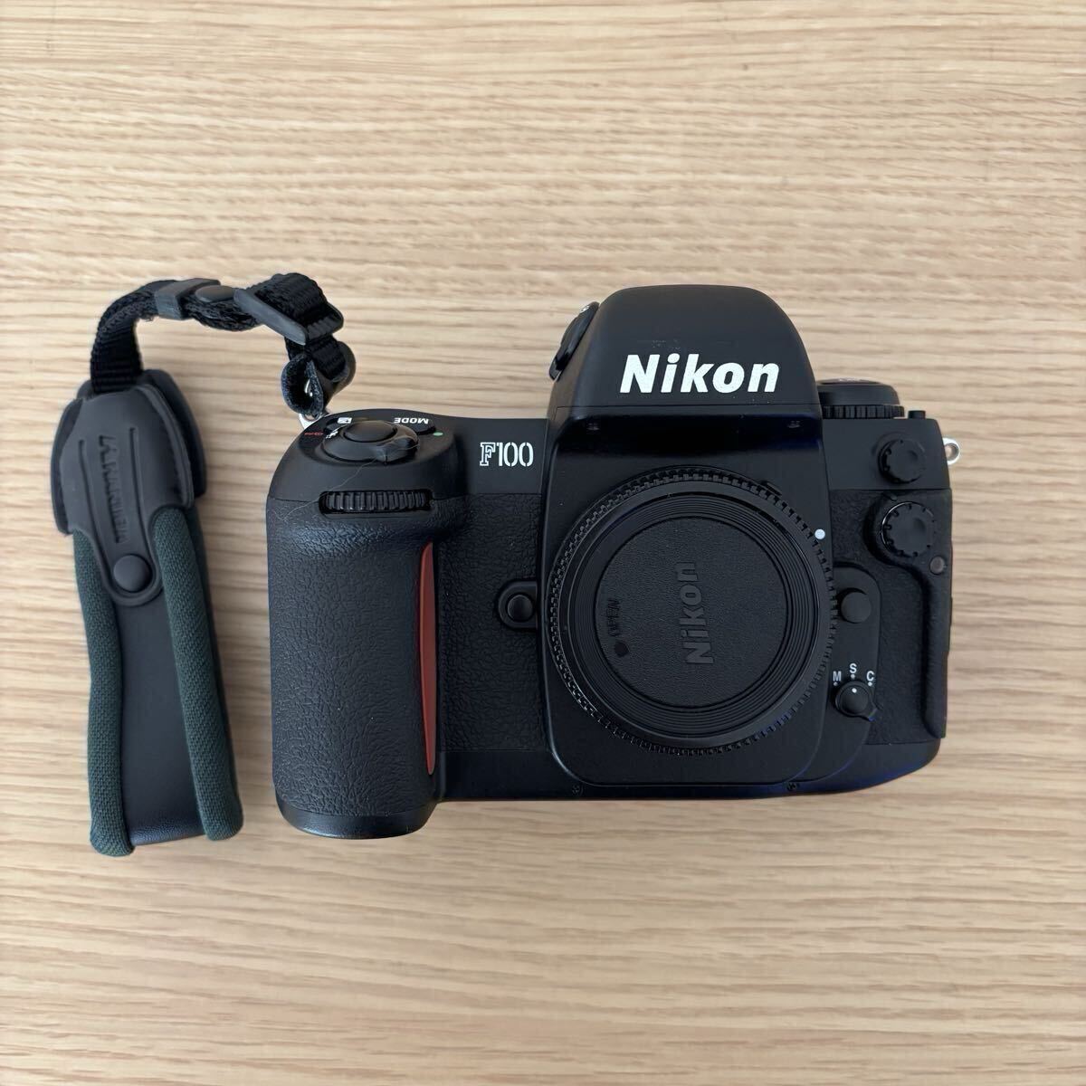 Nikon F100 フィルム一眼レフカメラ 本体のみ 動作未確認 現状品 ニコン フィルムカメラ 一眼レフ ボディのみ拍卖